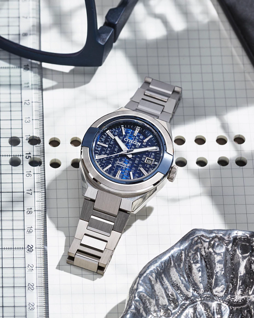 Series8 870 Blue Dial Stainless Steel Bracelet NA1037-53L Series8 870 Blue Dial Stainless Steel Bracelet NA1037-53L